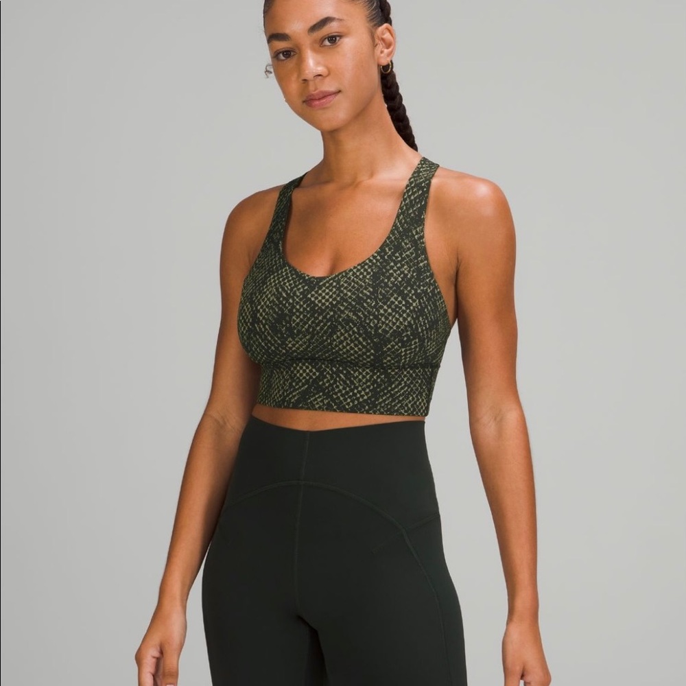 Lululemon free to be serene long bra